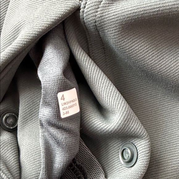 Lululemon track jacket! - Picture 8 of 8